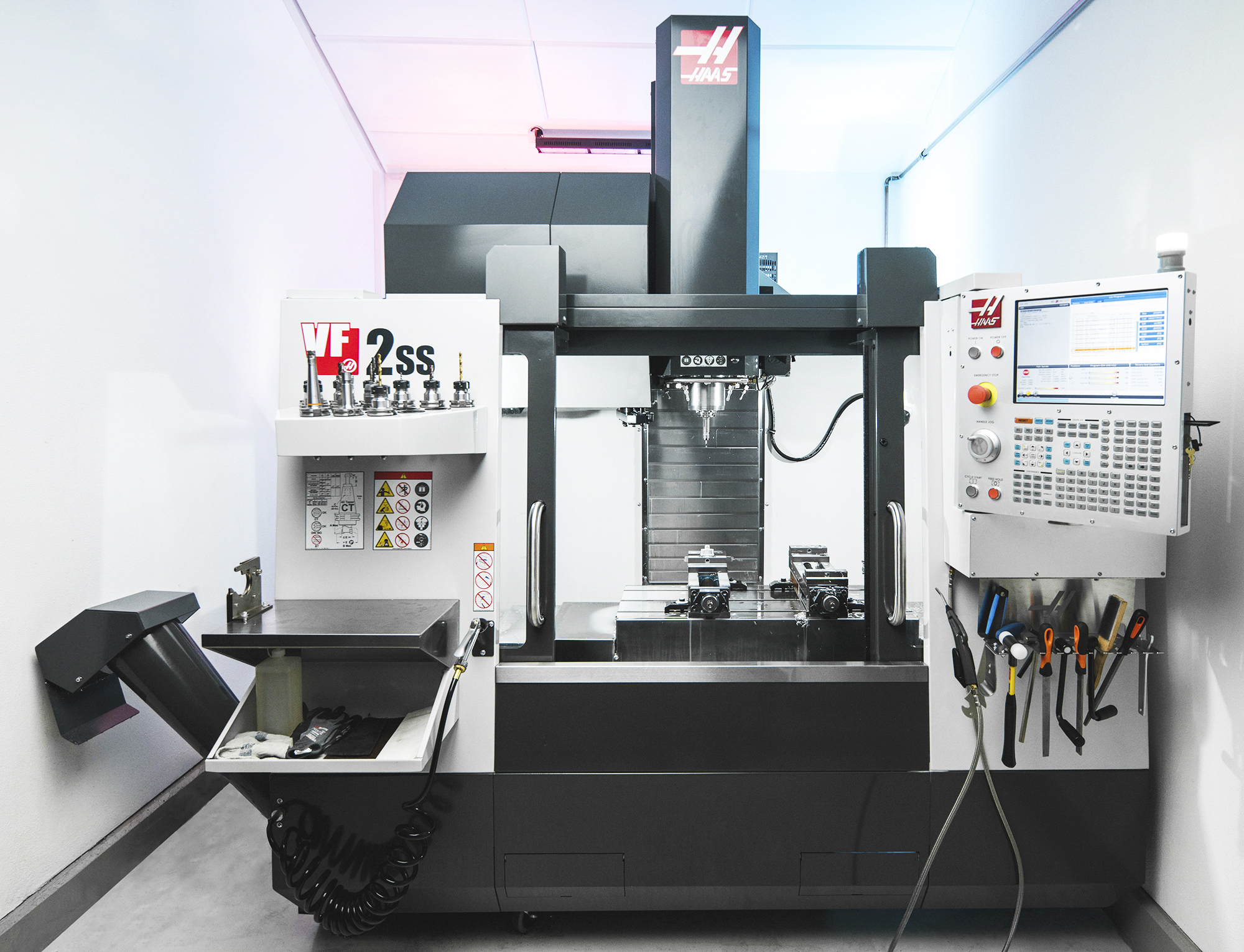 Kopfmedia Werbeagentur Produktfotografie Offenburg - Haas WF2 Super Speed CNC Fräsmaschine 3-ACHS BAZ